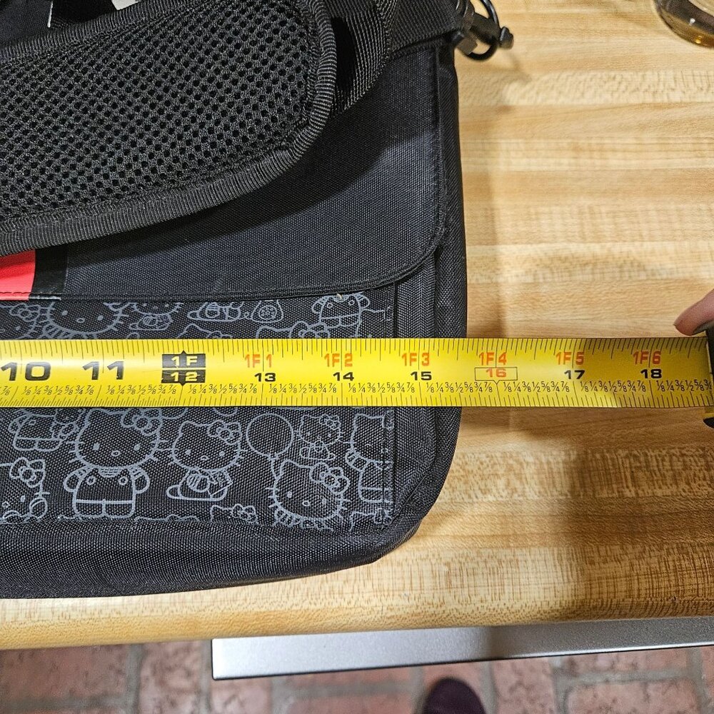 Hello Kitty Black 15" Laptop Bag With Shoulder Strap Multiple Pockets Messenger - Picture 6 of 10